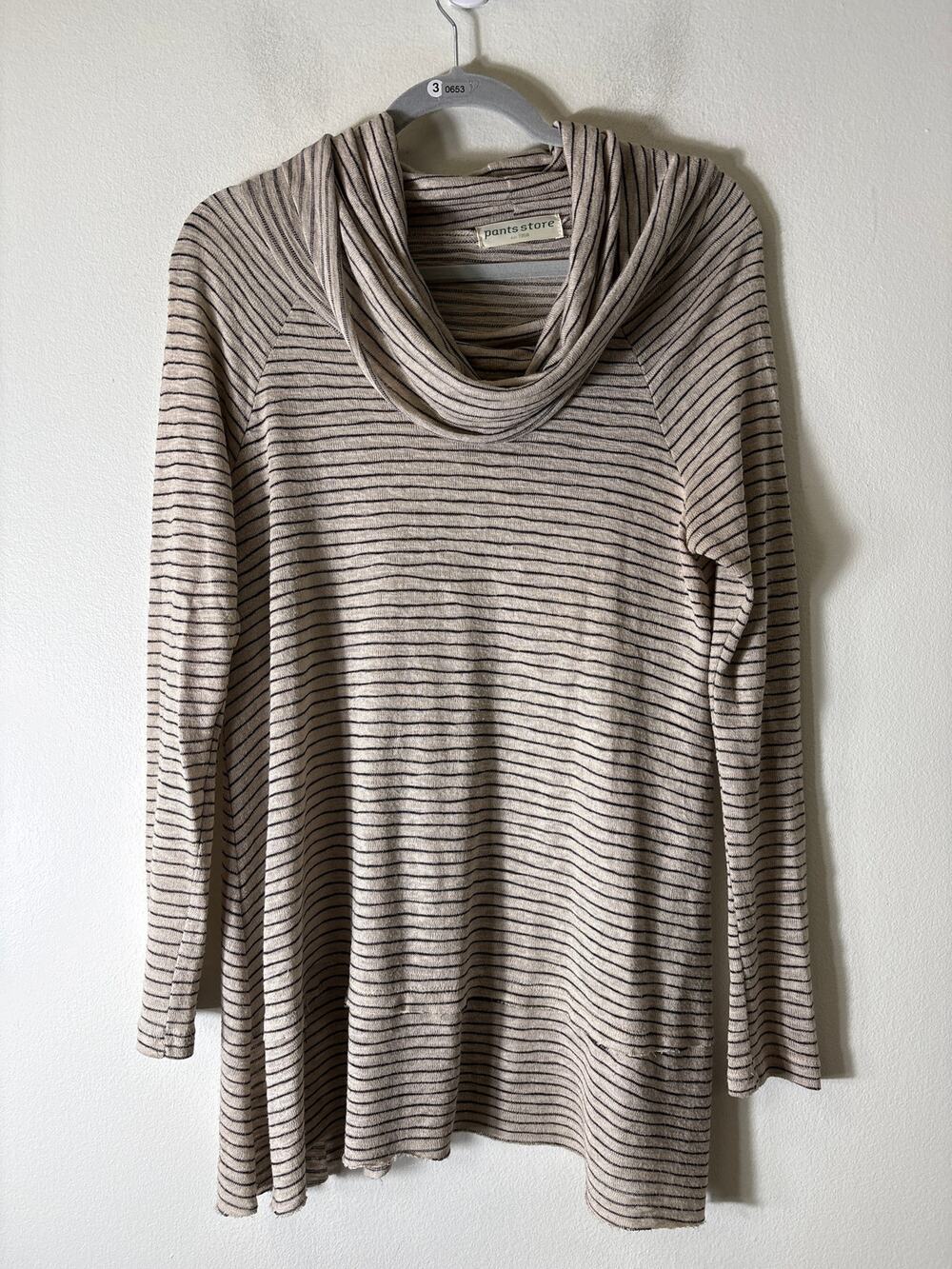 Pants Store Black and Tan Stripe Long Sleeve Knit Top Sz L